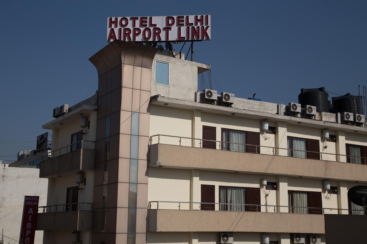 Airport Hotel Jet Inn Suites Нью-Дели Экстерьер фото